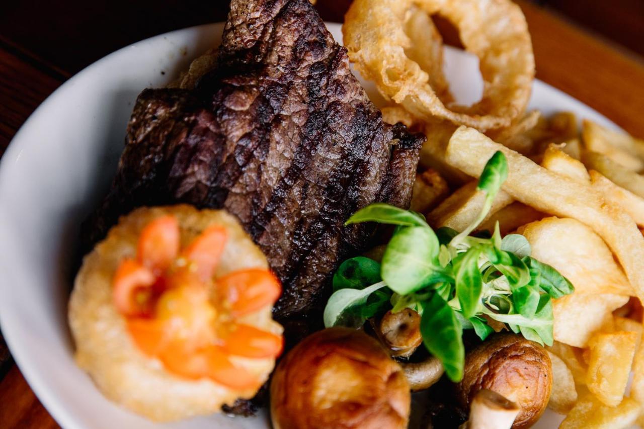 The Howard Arms Brampton  Ngoại thất bức ảnh