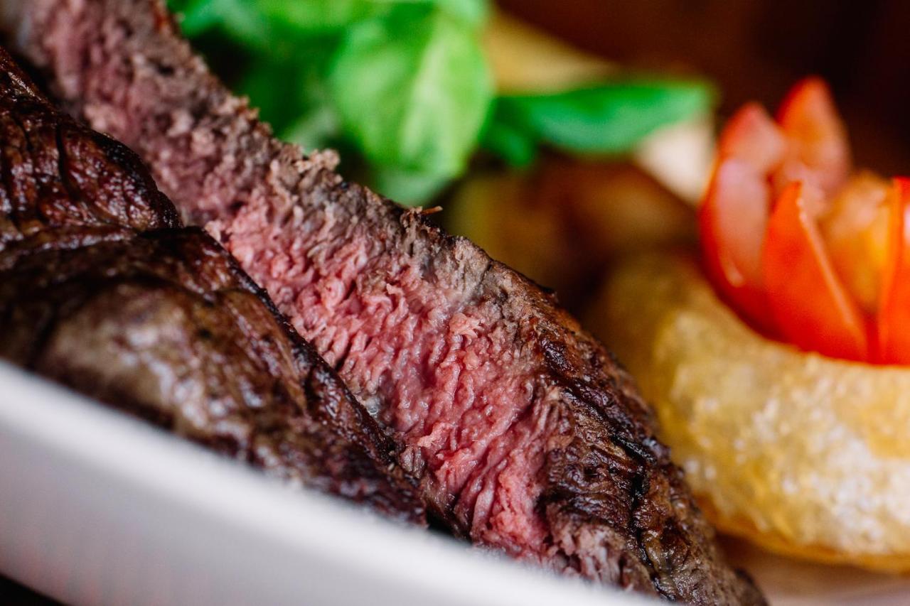 The Howard Arms Brampton  Ngoại thất bức ảnh